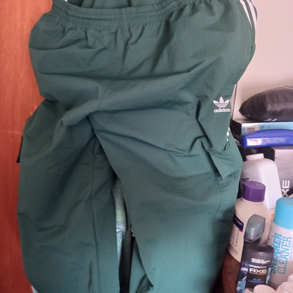 Adidas 2 xl cargo pants